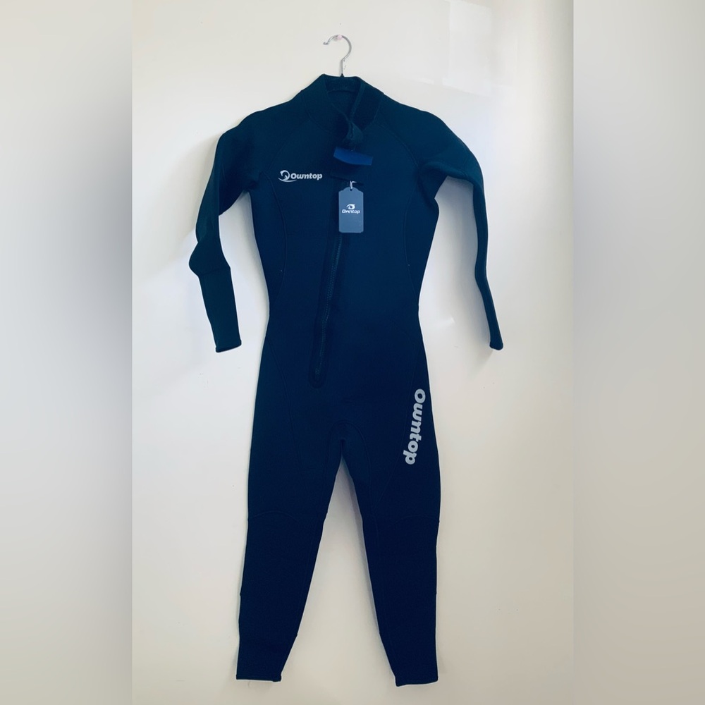Owntop wetsuit Black zip Long sleeve